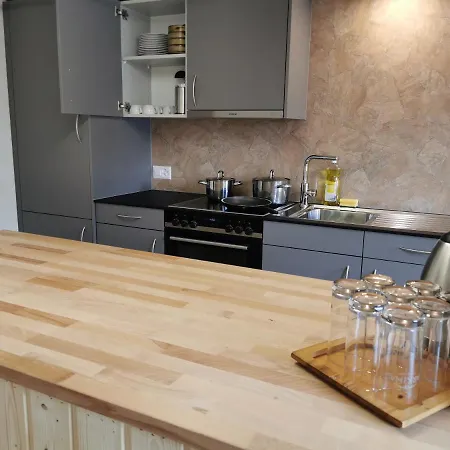 27 Apartman *